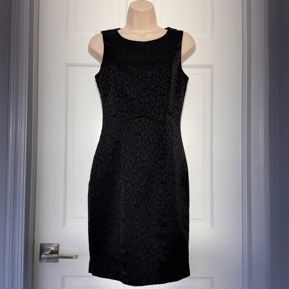 H&M Black Leopard Textured Sleeveless Sheath Dress Size 6 LBD